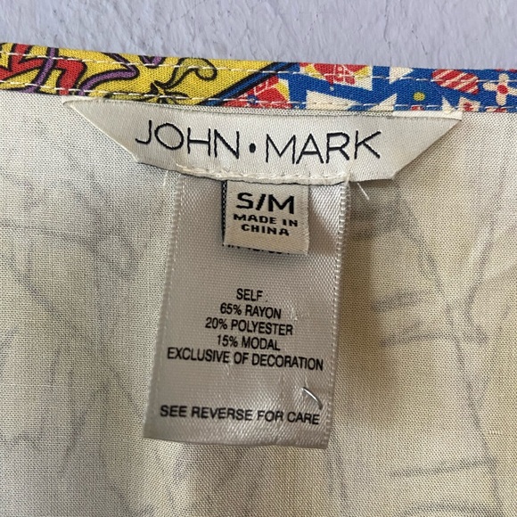 John Mark Jungle Themed Embroidered Poncho Blouse Size S/M - Picture 8 of 8